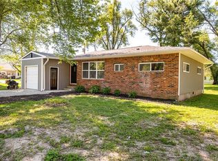 465 Rural St, Austin, IN 47102