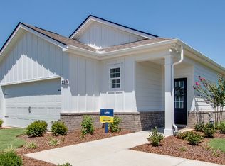 7406 Lang Ave, White House, TN 37188