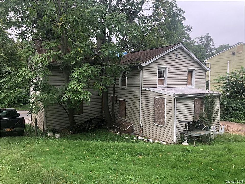 1st image of 142 Highland Ave