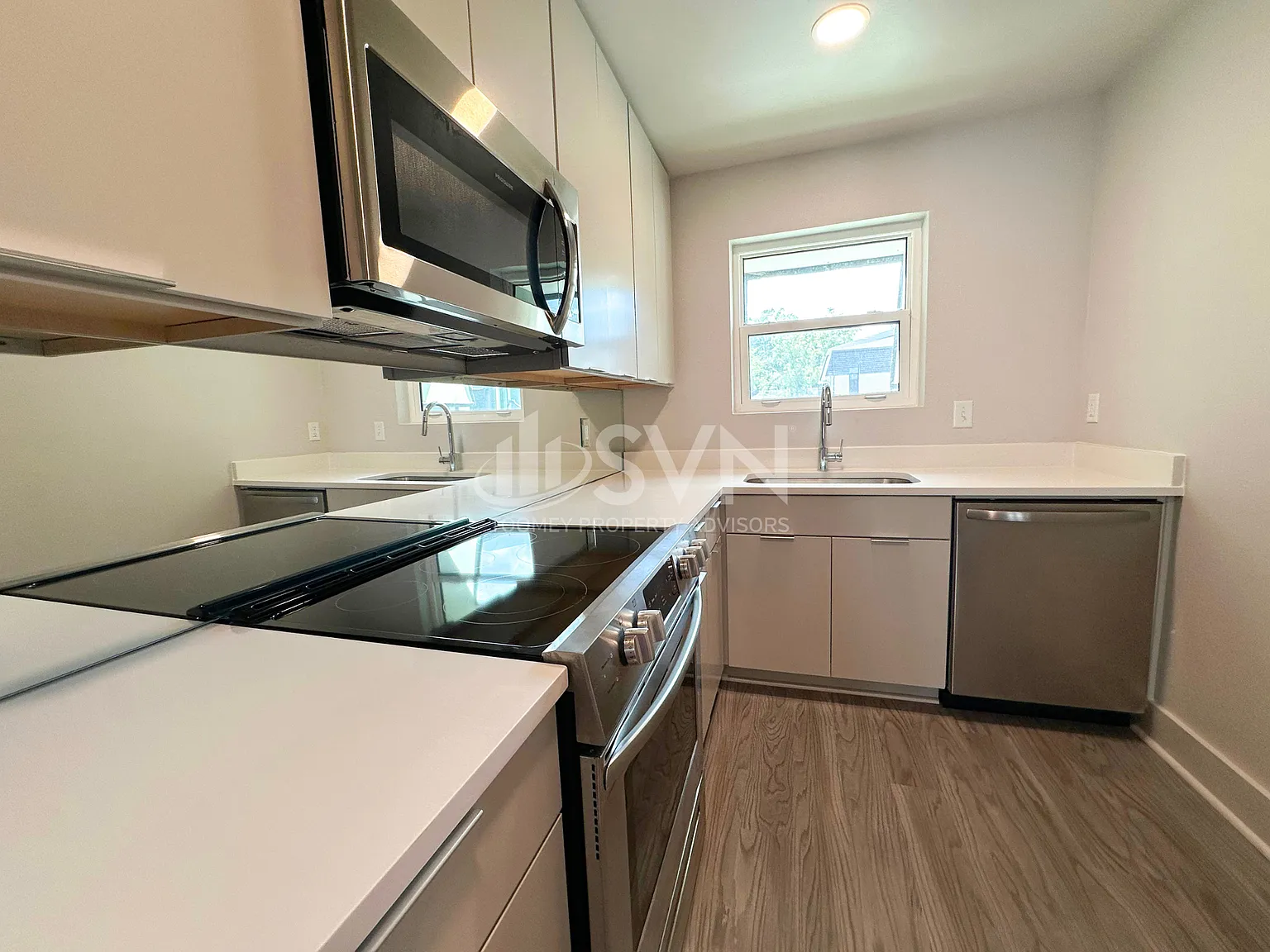 Springhill Oaks - 425 — Photo 1