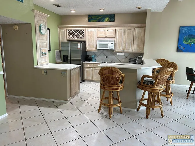 1342 Harbor Island Dr — Photo 33