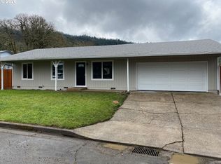 363 Donald Ter, Myrtle Creek, OR 97457