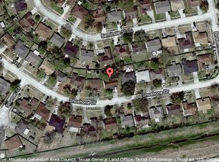 7302 Shoshone Dr, Baytown, TX 77521