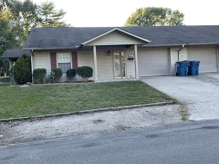 207 Ruth Ave — Photo 1