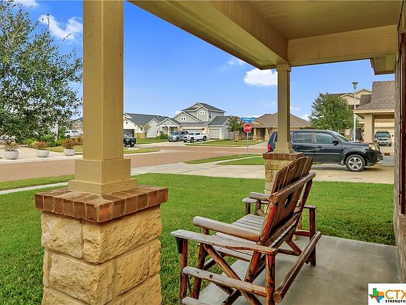 4th image of 103 Blue Rock Ct