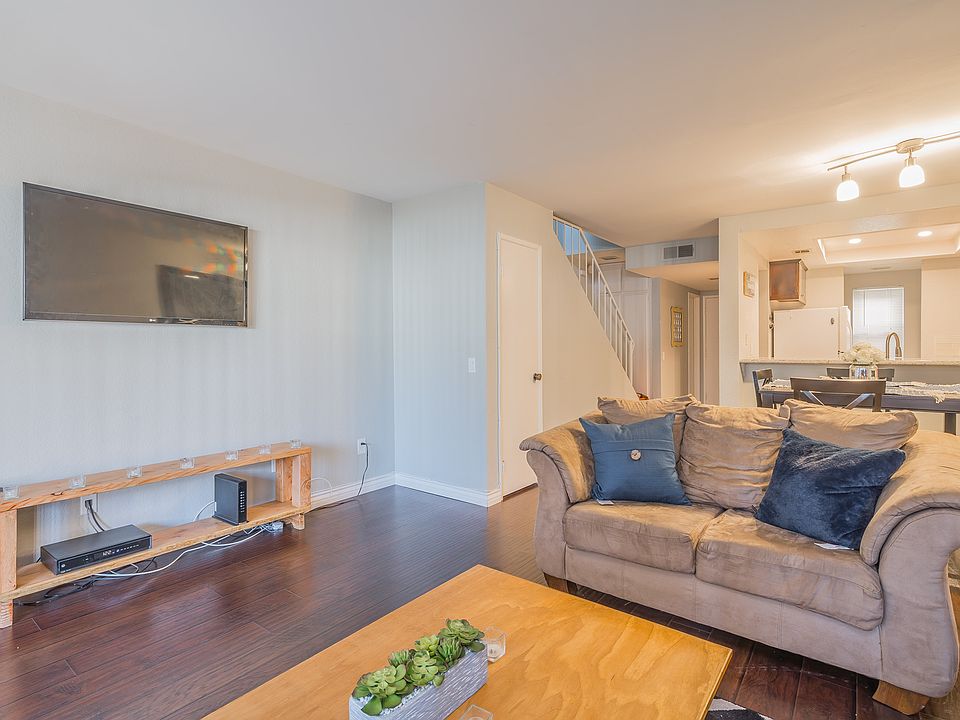 1st image of 1031 S Palmetto Ave APT A3