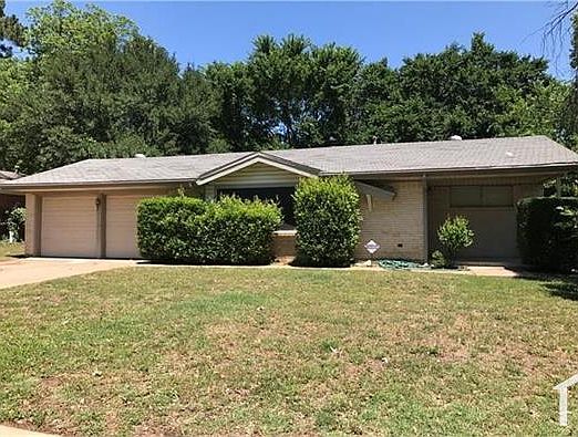 1st image of 515 Lynda Ln