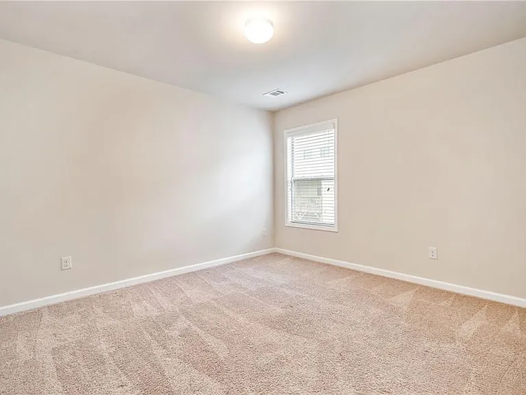 371 Franklin Ln — Photo 20