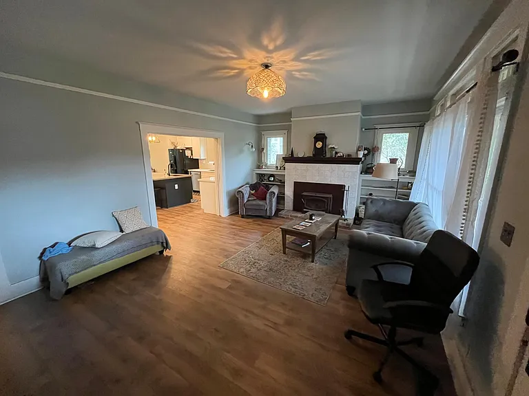 4059 Ridge St — Photo 6