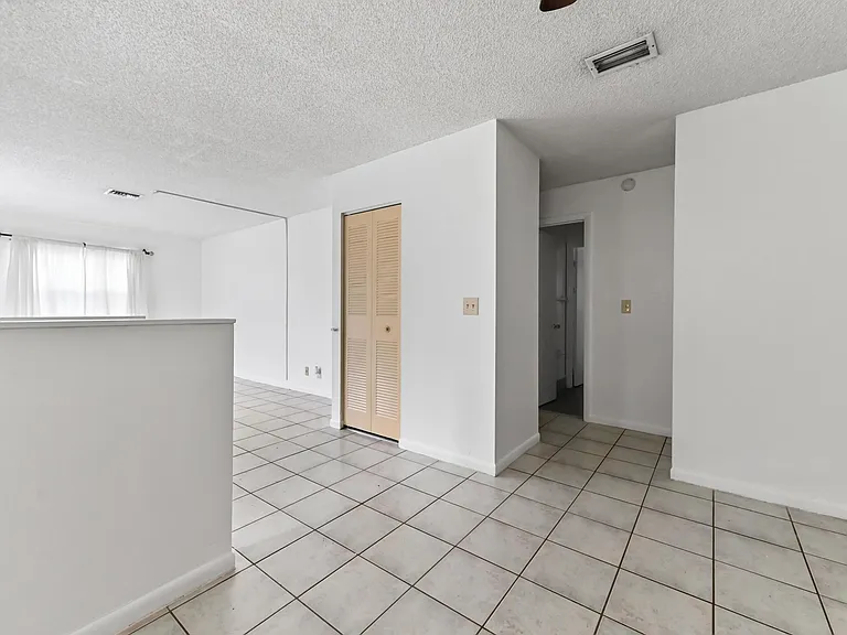 12467 Westhampton Cir — Photo 11