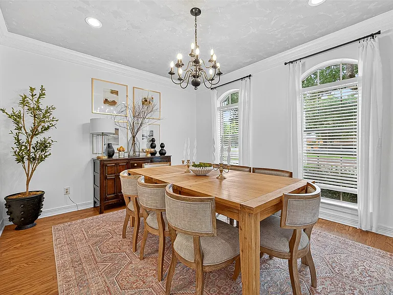 22115 Mission Hills Ln — Photo 9