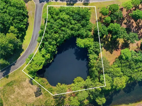 164 Lumpkin Ave, Waverly, GA 31565