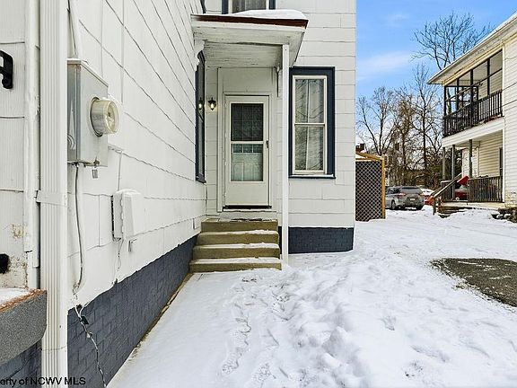 3rd image of 241 Clay St
