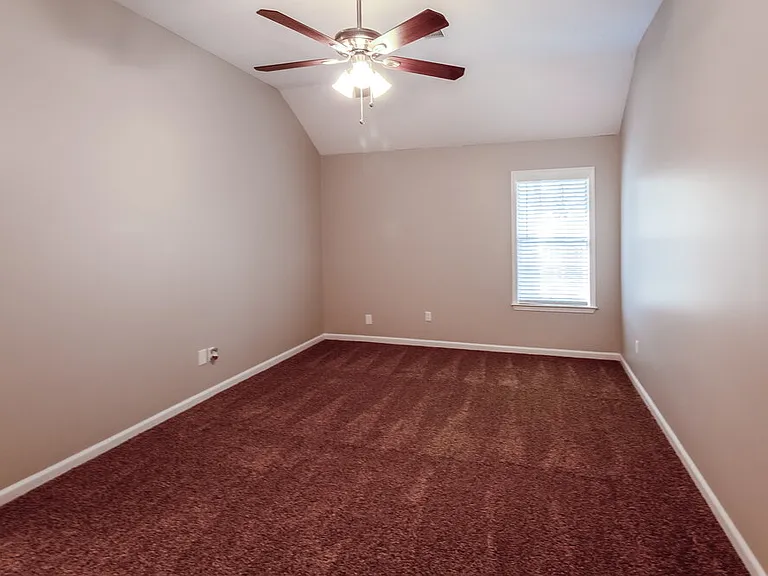 5451 Philgrove Way — Photo 9