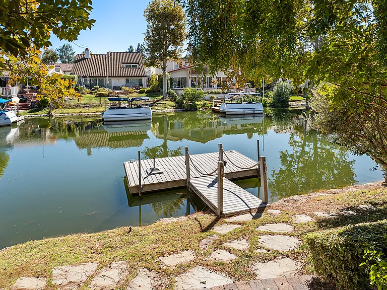 3830 Mainsail Cir — Photo 17