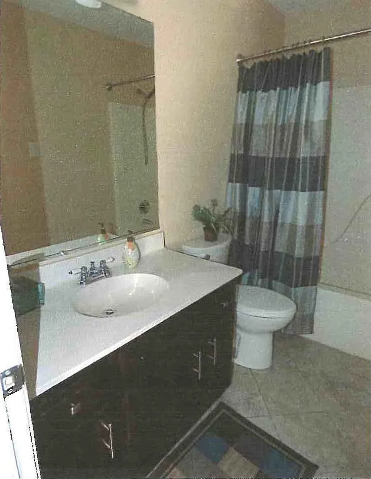 3 bed, 1547 sqft, $2,200 — Photo 3