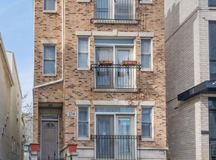 1754 W Augusta Blvd APT 3, Chicago, IL 60622