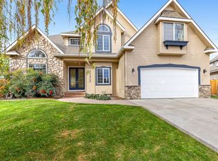 2172 Newhaven Loop, Richland, WA 99352