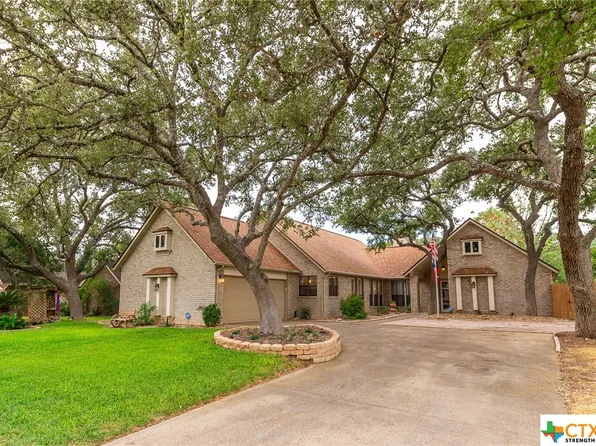 109 Broken Spur, Universal City, TX 78148
