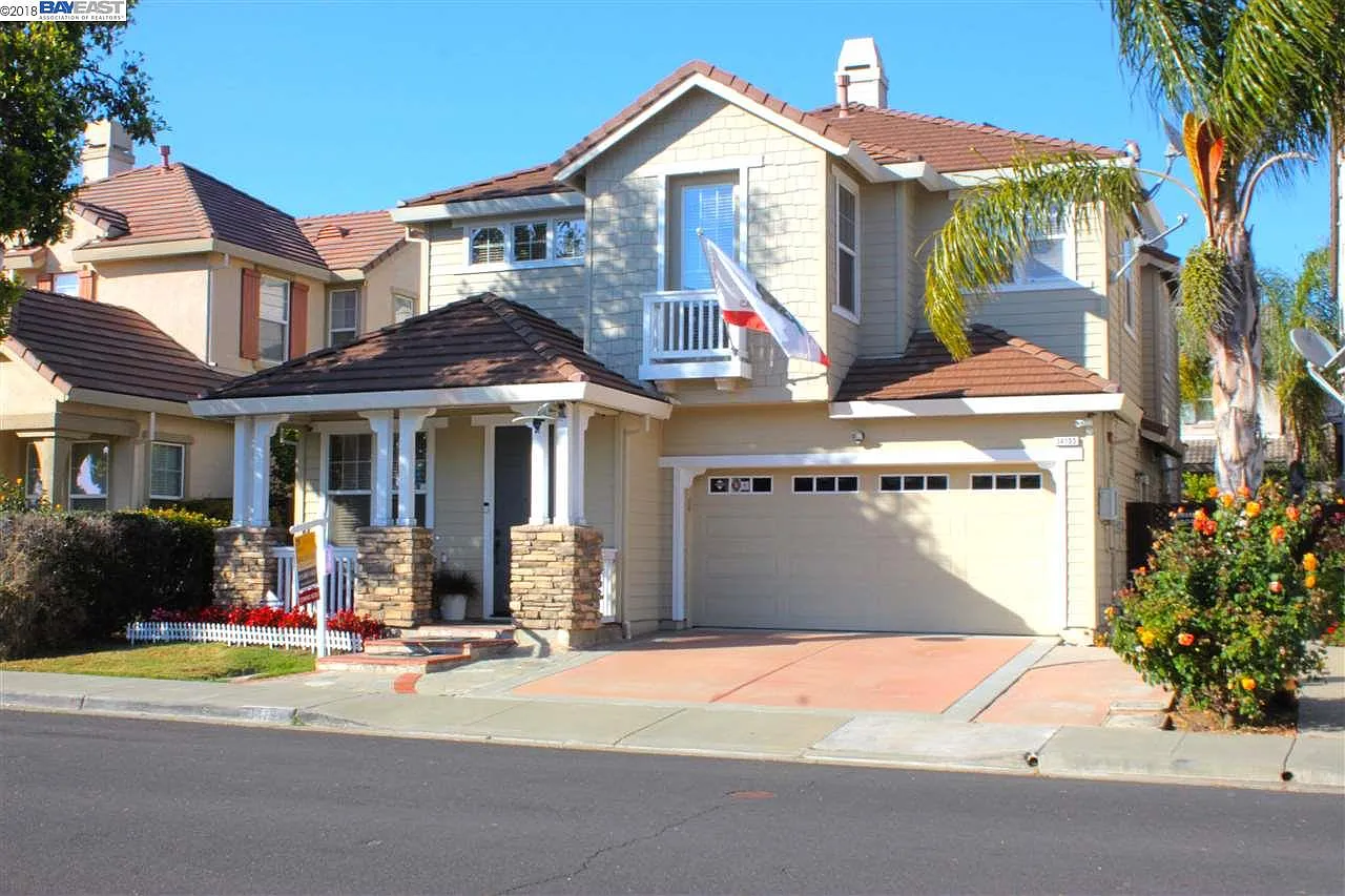 34195 Governo Dr photo 1