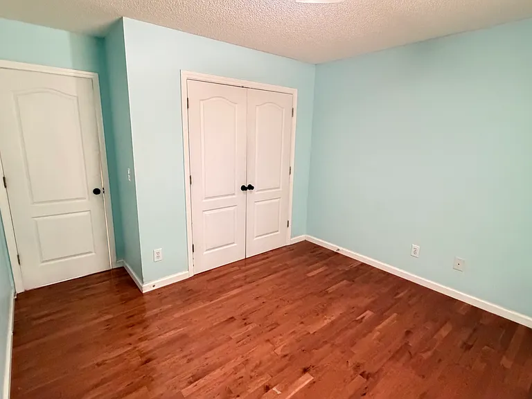 2400 Hampton Estates Dr SW #A — Photo 27