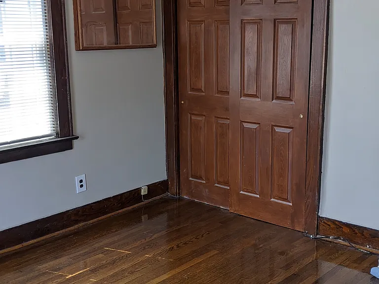 76 Bremond St #1 — Photo 10