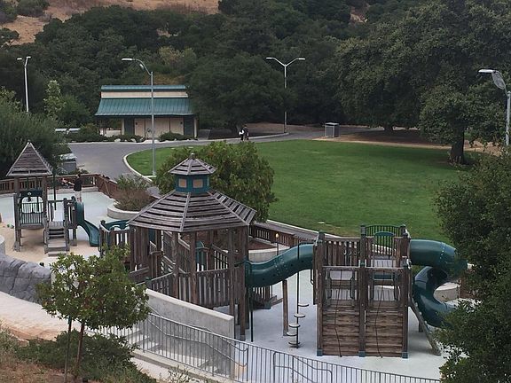 3rd image of 1408 De Anza Blvd