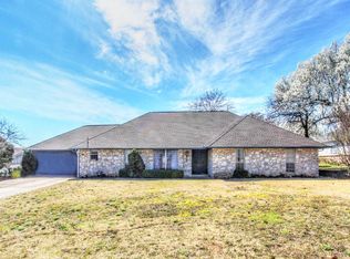 716 Oak Ridge Dr, Sand Springs, OK 74063