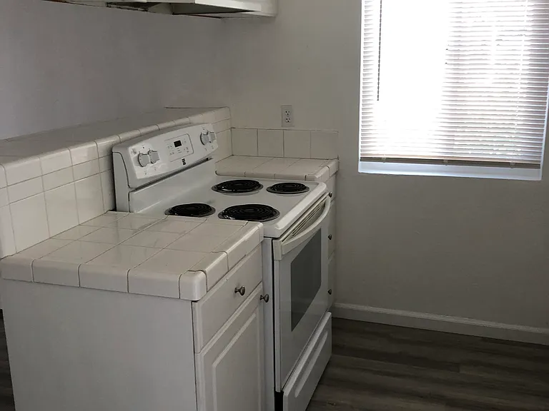 2156 Oakmont Way #1 — Photo 3