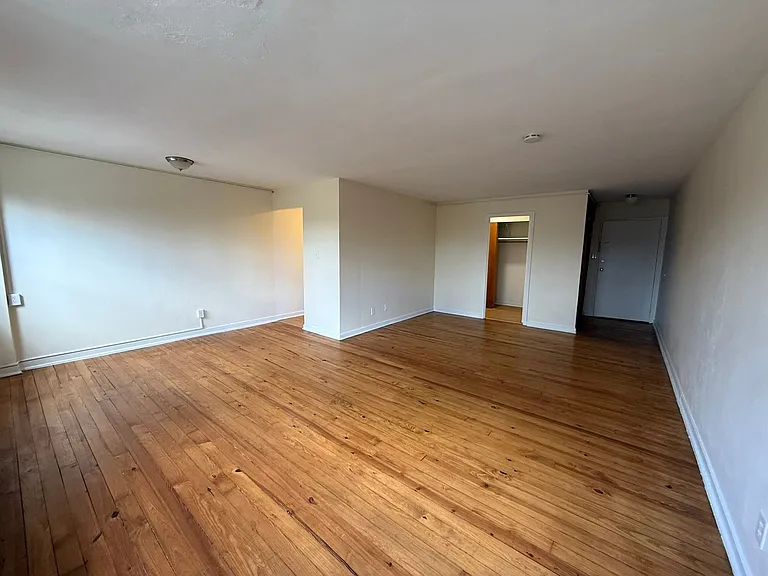 5424 Fifth Ave — Photo 11
