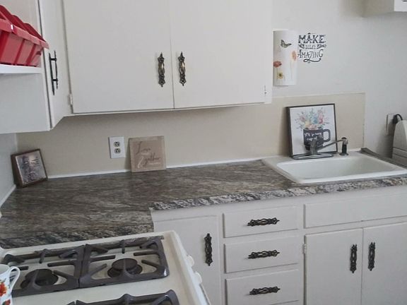 3rd image of 3212 35th St APT A