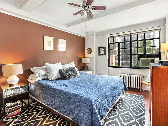 3rd image of 211 E 35th St APT 7F