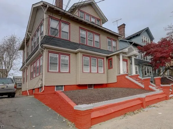 13 Poe Ave #3, Newark, NJ 07106