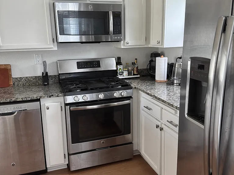 45 Mariners Cir — Photo 9