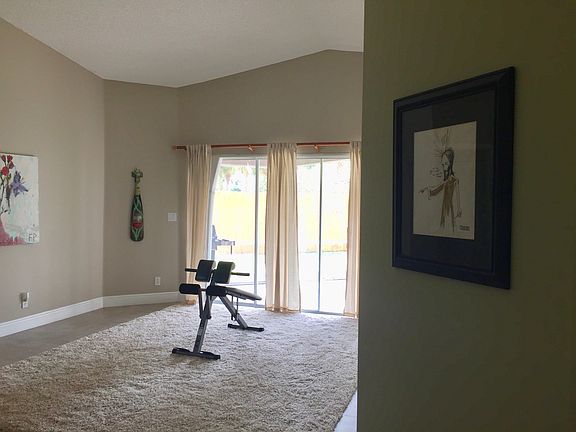3rd image of 29 Valencia Dr