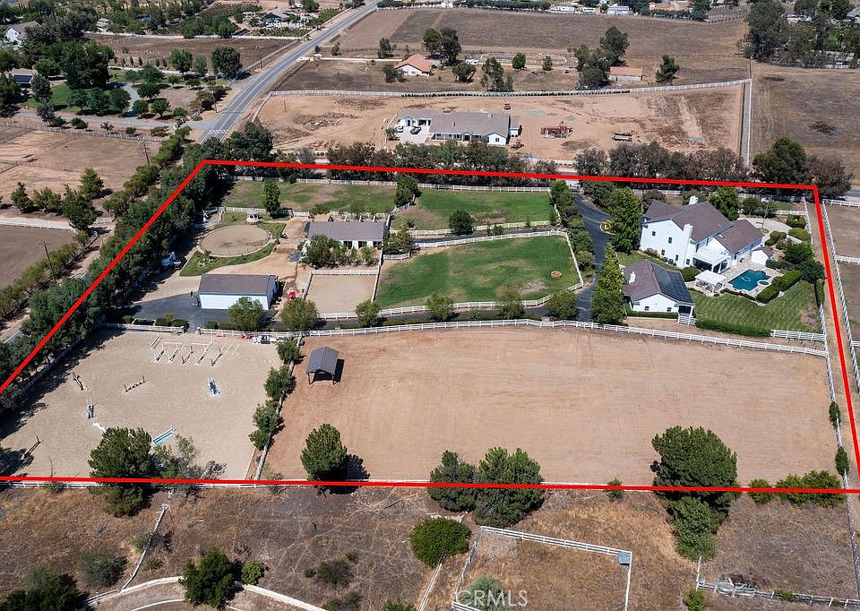 1st image of 39315 Calle De Suenos