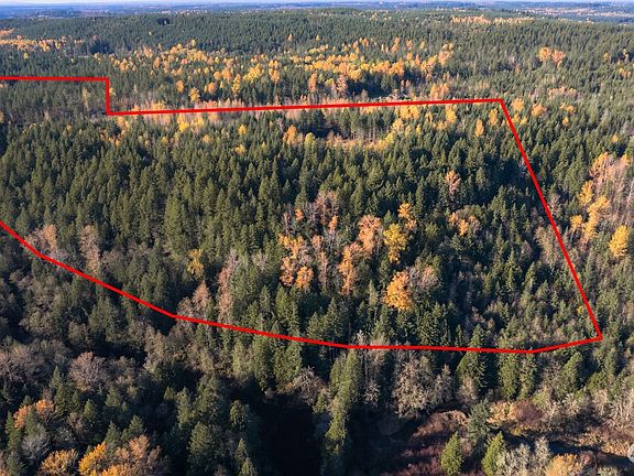 3rd image of 4722 River Ridge Drive E