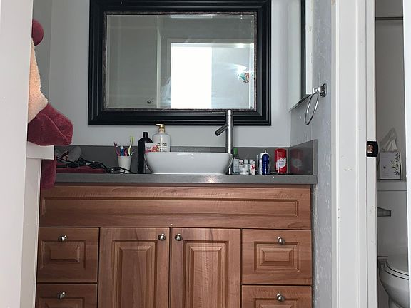 5th image of 12806 Matteson Ave APT 10