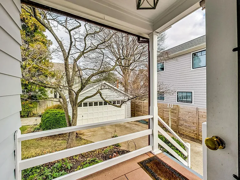 4509 Highland Ave — Photo 52