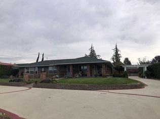 703 Country Club Dr, Yakima, WA