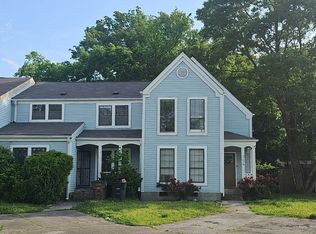 754 Lake Terrace Dr, Nashville, TN 37217