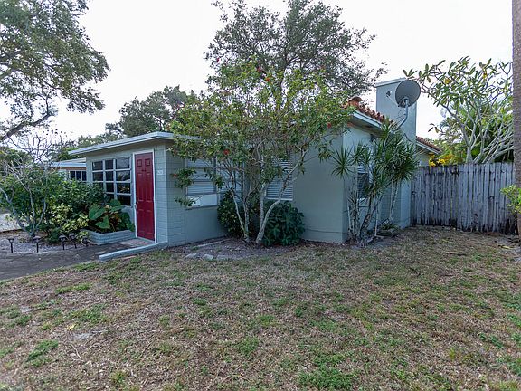3rd image of 2801 SW 9th Ave