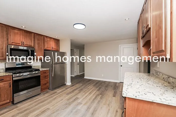 7481 Primrose Dr — Photo 5