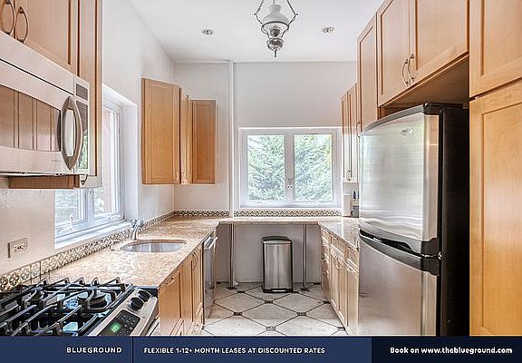 5th image of 29 W 89th St APT 3