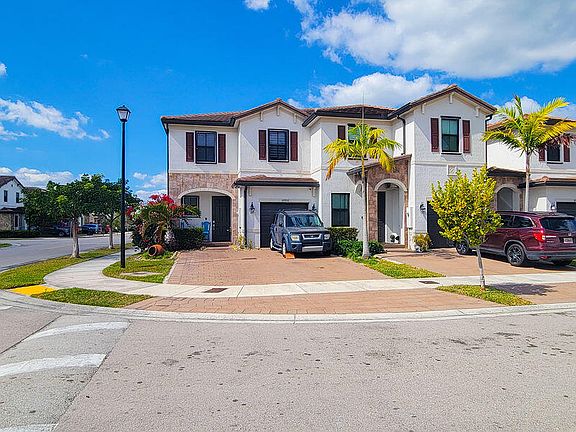 3rd image of 10902 W 33rd Way