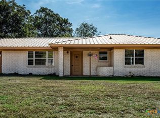 68 Milam St, Point Comfort, TX 77978