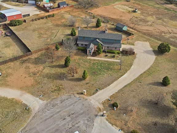 4th image of 102 Codybug Rd