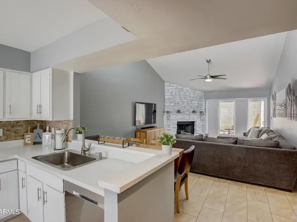 826 E ORANGE Drive, Phoenix, AZ 85014