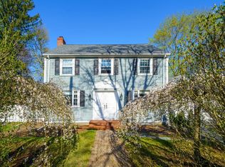 822 Walnut St, Newton, MA 02459