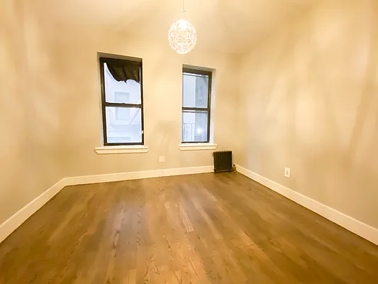 Rented by Premier One Realty LLC | media 7